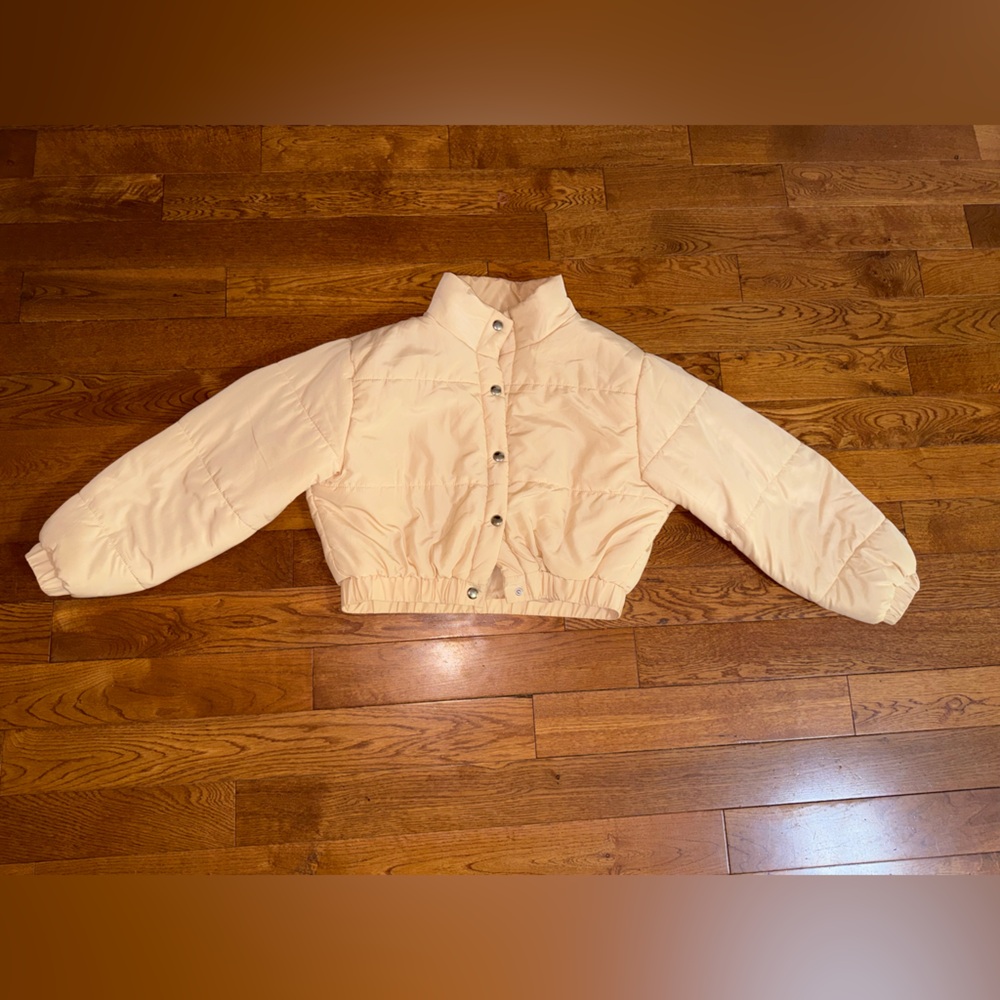 Women's Cream puffer Jacket